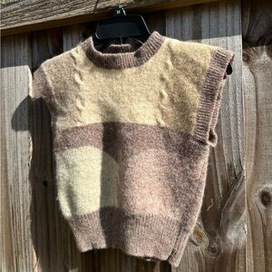 Vintage 100% Wool Colorblock Sleeveless Sweater